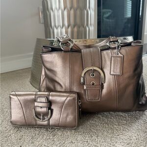COACH BUNDLE Coach Metallic Bronze Leather Shoulder Bag with Matching Wallet